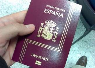 pasaporte espanol 12944