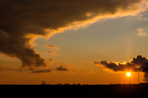 16168619609 c33d679e57 clouds
