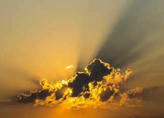 e831b20e2df61c3e81584d04ee44408be273e7dd19b7194990f5 640 clouds