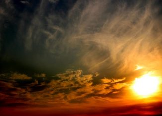 e830b90f2df6033ecd0b470de7444e90fe76e6dd1ab516429cf1c7 640 sky