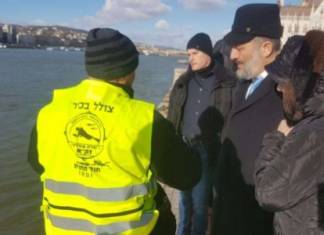 Búsqueda de víctimas del Holocausto en el Danubio 450x300 1