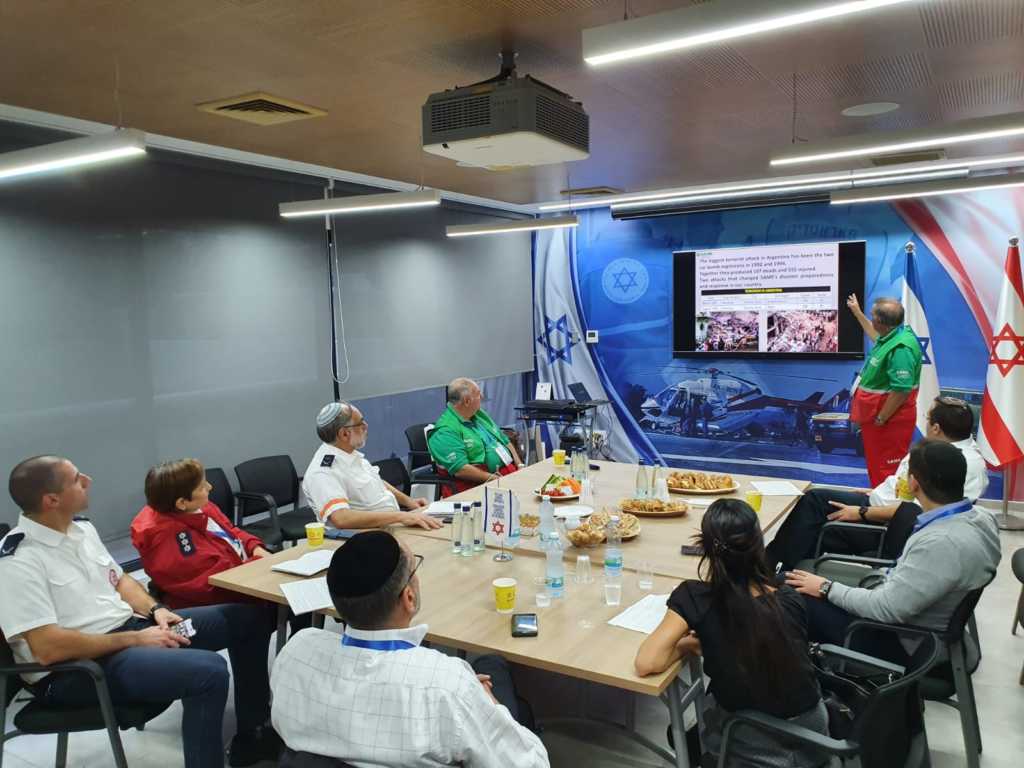 מנהל שירותי החירום וההצלה של בואנוס איירס ארגנטינה בממלמ צילום דוברות מדא 13.1.2020 3