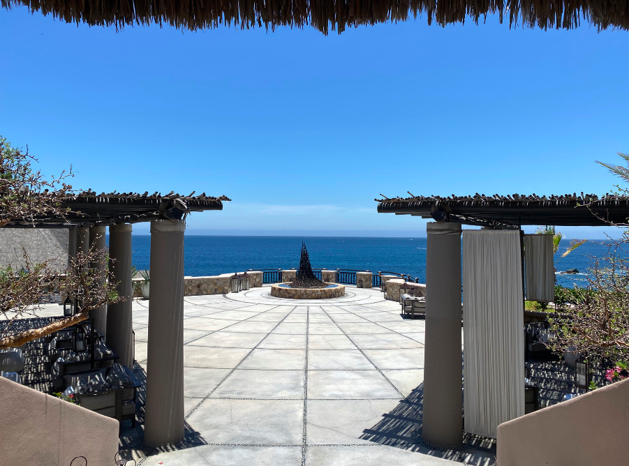 En la Suave Brisa del Mar de Corteės4