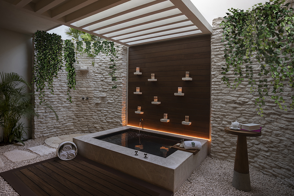 BTMXMY Beachfront Pool Suite Exterior Bath Hi Res