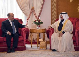 Prime Minister Naftali Bennett meets with the King of Bahrain Hamad bin Isa Al Khalifa2