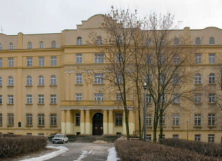 Jeszywas Chachmej Lublin 01 880x495 1