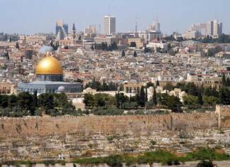 1200px Jerusalem from mt olives