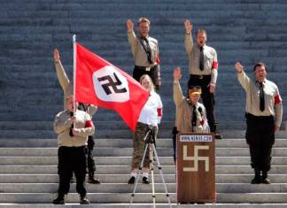 neonazis FB