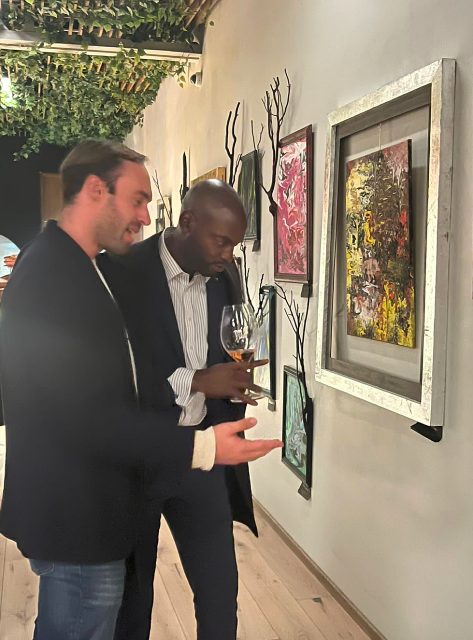 Visita la Expo de Arte Mundo Onirico en Bosco Brasserie2