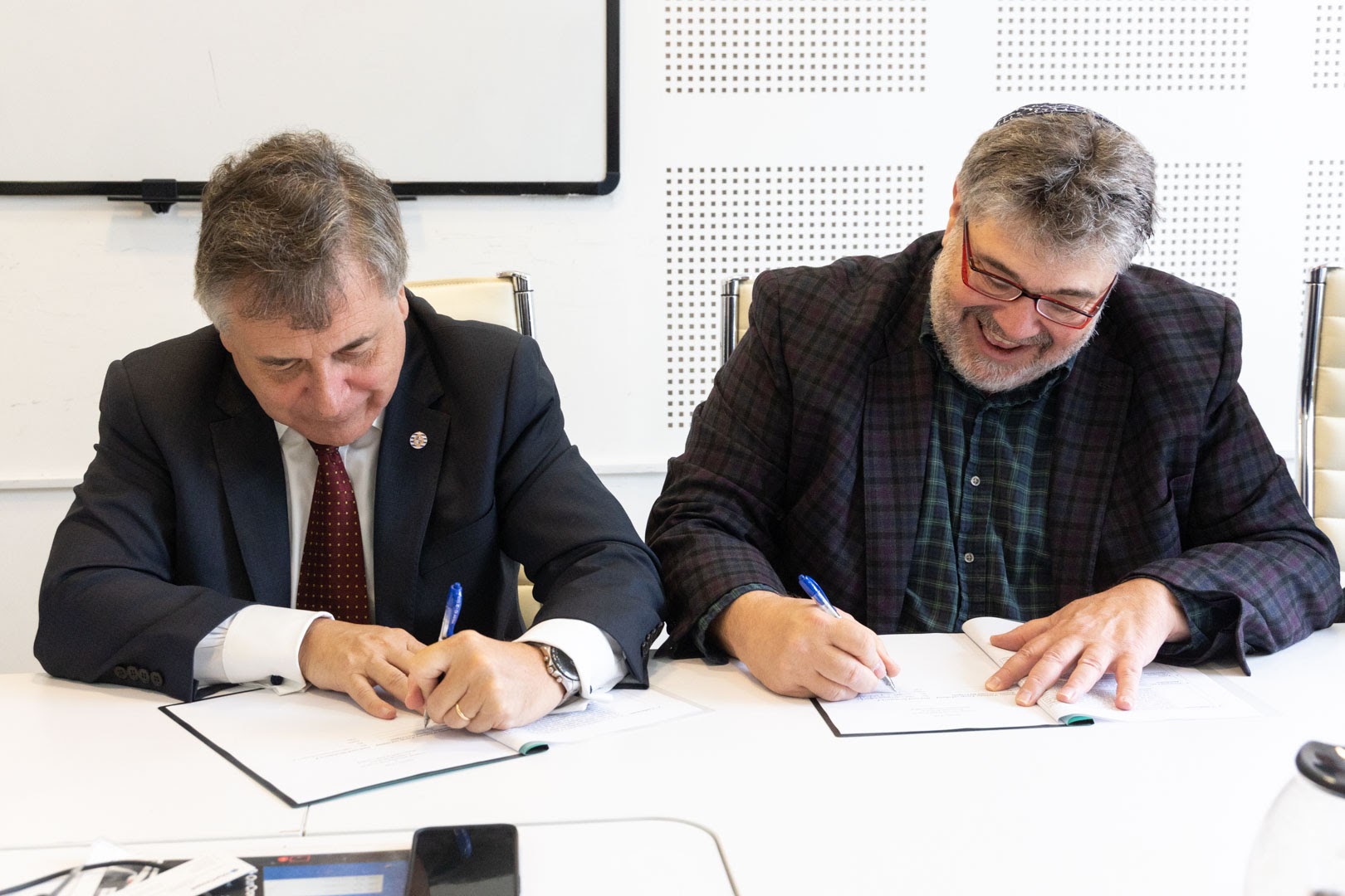 firma de acuerdo