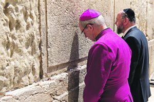 Chief and archbishop e1493892898565