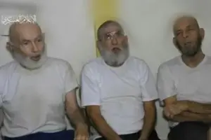 El ultimo mensaje de los tres rehenes asesinados en cautiverio No nos dejes envejecer aqui e1717497919488