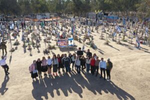 Group at Nova Site