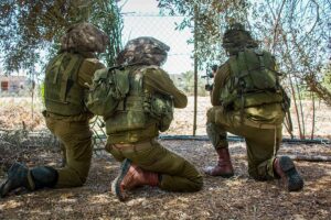 Idf paratroopers operate in gaza operation protective edge