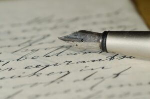 fountain pen 447576 1280